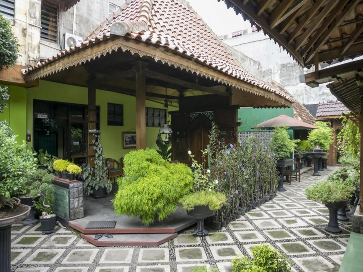 Reddoorz Syariah @ Lempuyangan Hotell Yogyakarta Exteriör bild